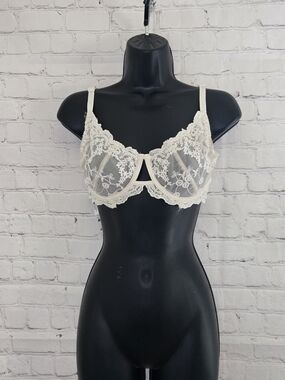 Intimately Free People Sheer Ivory Floral Lace Underwire Bra 36 D D
